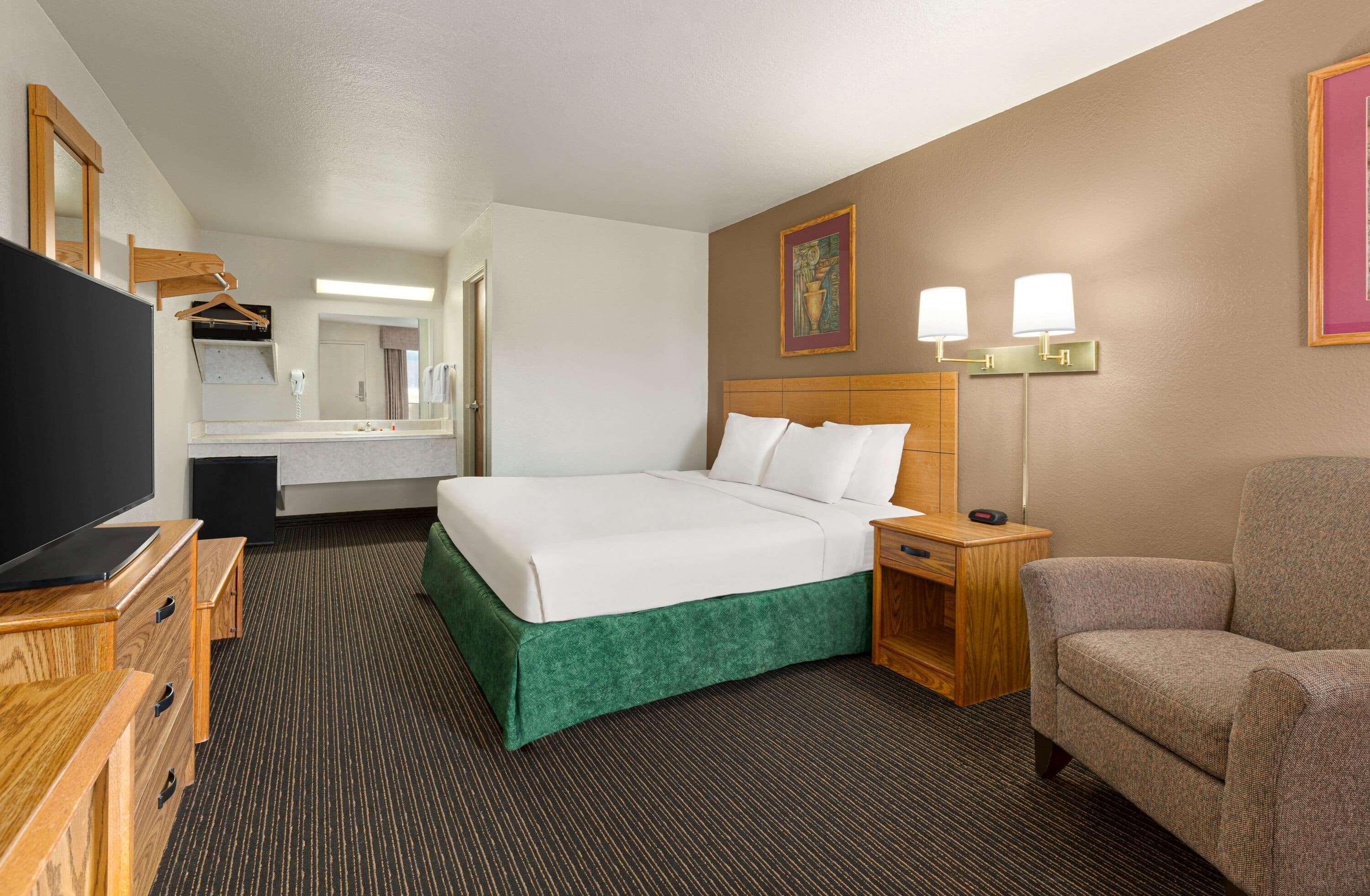 Travelodge By Wyndham Wellington Екстериор снимка